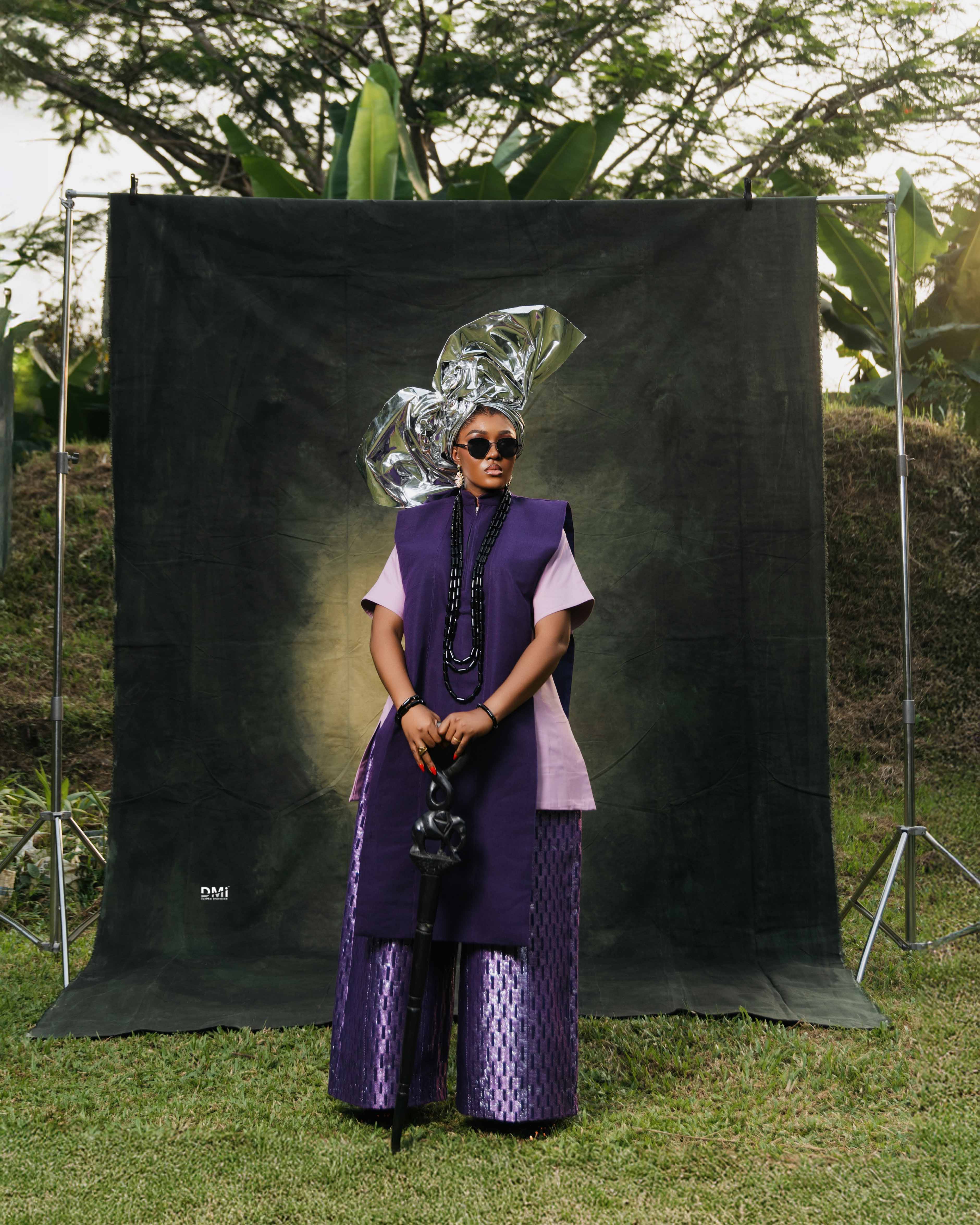 EDITORIAL 6