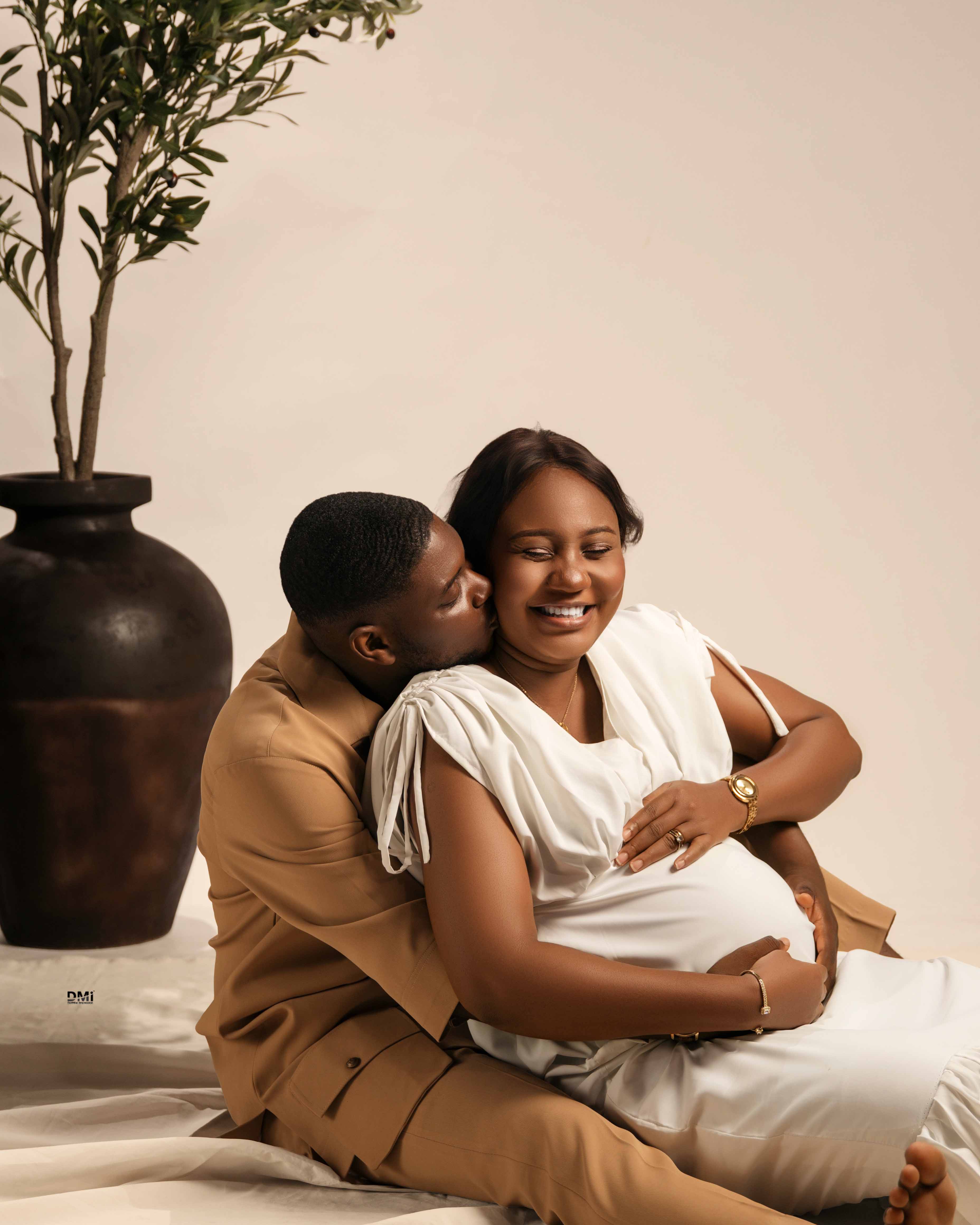 MATERNITY 6